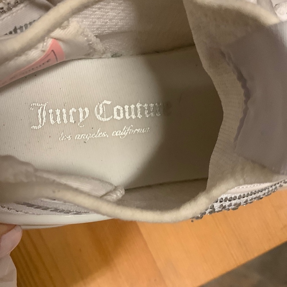 Juicy Couture Adana White Rhinestone Chunky Lace-Up Sneakers Size 6.5 - Picture 17 of 17